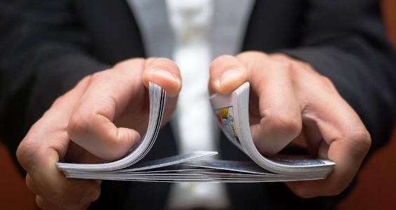 The art of shuffling: an introduction to styles &amp; techniques